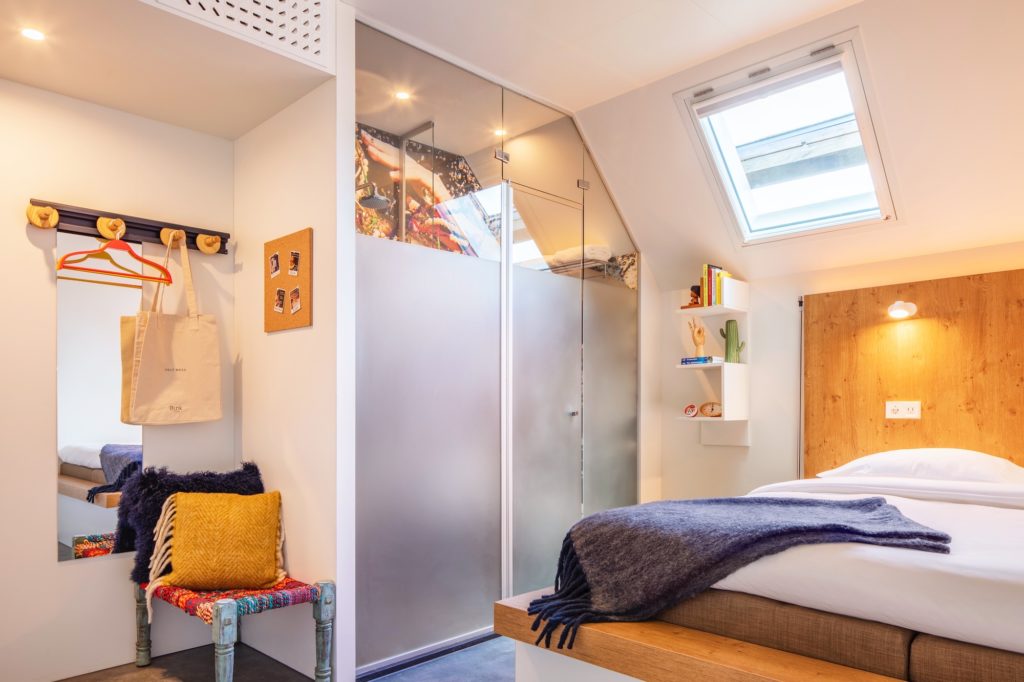 clearverdictlabs-amsterdam-most-epic-bath