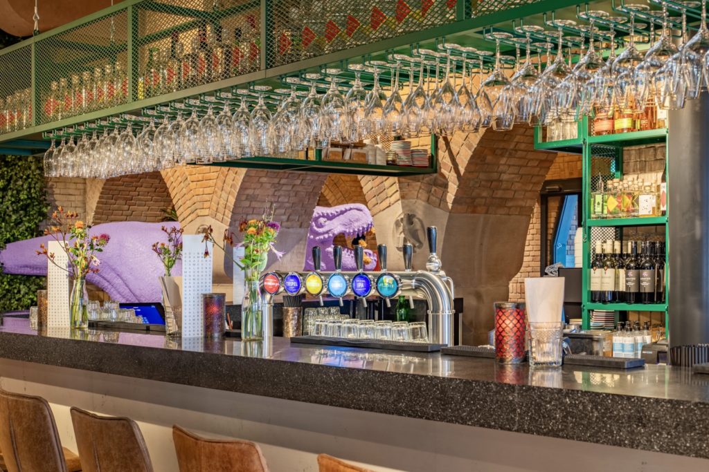 clearverdictlabs-amsterdam-restaurant-bar
